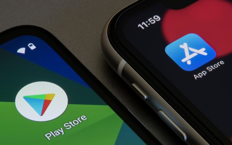google-si-apple,-in-conflict-cu-meta-si-uniunea-europeana-pentru-intimitatea-si-binele-utilizatorilor.-cine-are-dreptate