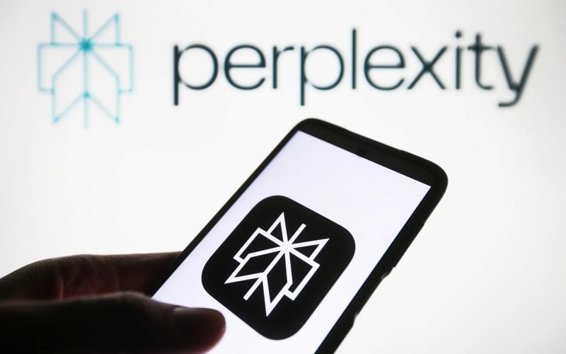 perplexity-ai,-rivalul-tacut-al-openai-si-google,-valoreaza-acum-18-miliarde-de-dolari:-cum-a-devenit-motorul-de-raspuns-noua-senzatie-a-tehnologiei