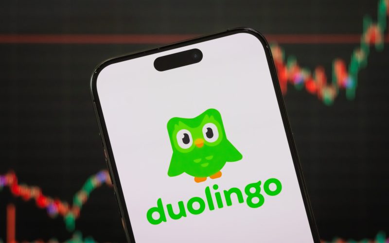 ceo-ul-duolingo-explica-decizia-companiei-de-a-deveni-„ai-first”-si-respinge-criticile-legate-de-concedieri