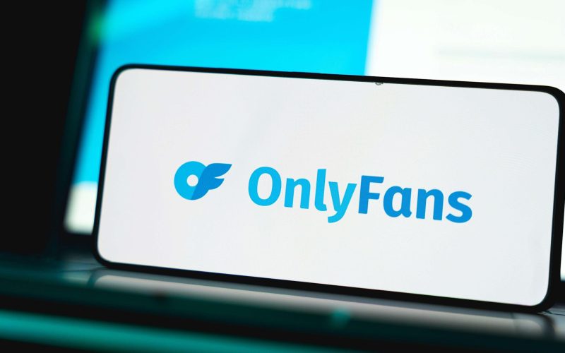 seful-onlyfans-castiga-peste-1,9-milioane-$-pe-zi,-averea-i-s-a-dublat-si-site-ul-ar-putea-fi-vandut-cu-8-miliarde
