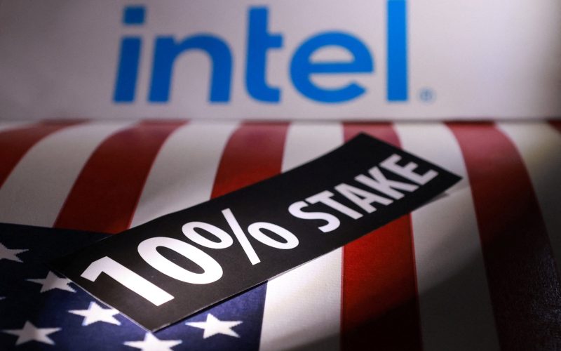 intel,-fortata-sa-cedeze-10%-din-companie-statelor-unite:-investitorii-se-tem-de-pierderi-si-incertitudine