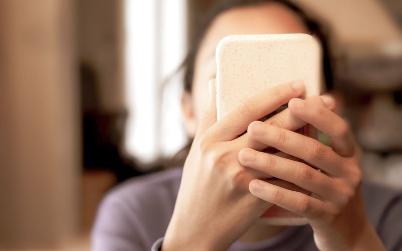 tara-din-europa-in-care-navighezi-pe-internet-doar-cu-buletinul