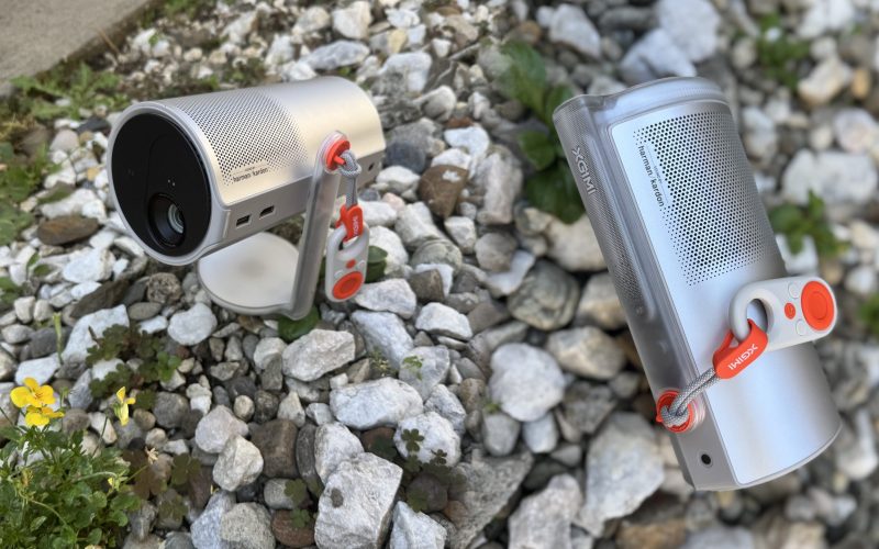review-xgimi-mogo-4-–-un-proiector-portabil-cu-baterie-si-sunet-harman-kardon.-niciodata-nu-a-fost-mai-usor-sa-ti-iei-cinematograful-cu-tine-oriunde