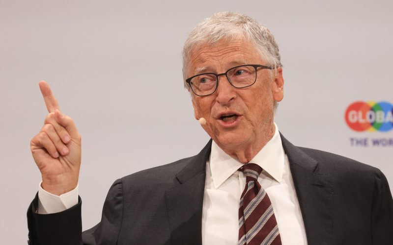 cele-zece-„porunci”-ale-lui-bill-gates-pentru-antreprenori.-sfaturile-care-te-pot-ajuta-daca-esti-la-inceput-de-drum