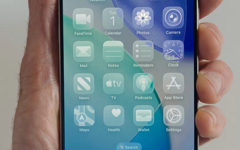 cum-sa-dezactivezi-efectele-liquid-glass-pe-iphone-dupa-update-ul-ios-26,-daca-nu-te-incanta-optiunea