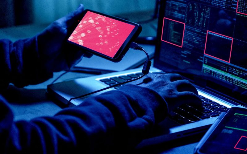 datele-aparent-banale-pot-fi-exploatate-de-hackeri:-avertismentul-dnsc-pentru-romani