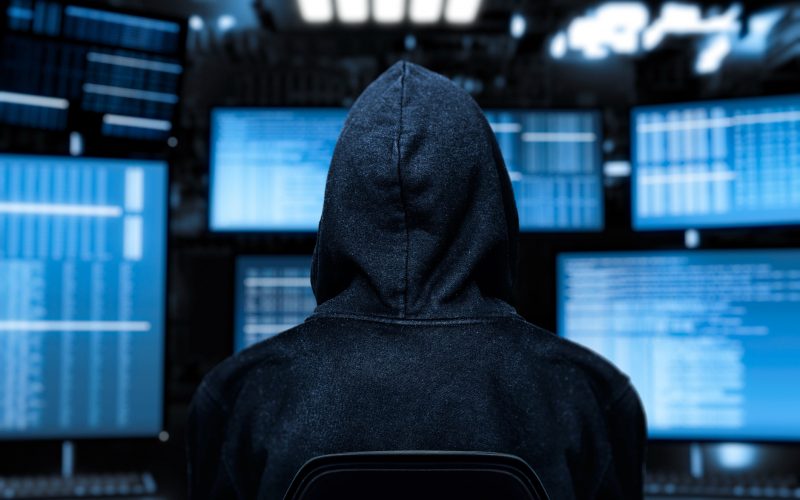 un-telefon-furat-a-dus-la-dezvaluirea-unei-retele-infractionale-internationale