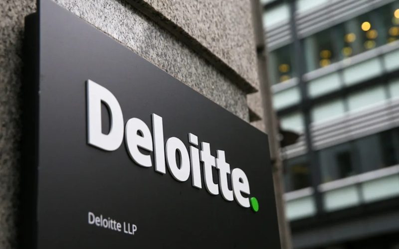 deloitte-returneaza-bani-guvernului-australian-dupa-un-raport-plin-de-„halucinatii”-generate-de-inteligenta-artificiala