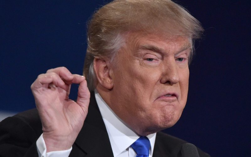 donald-trump-si-„razboiul-imaginar”:-mai-multe-clipuri-false-realizate-cu-sora-arata-protestatari-care-ataca-armata-presedintelui-american