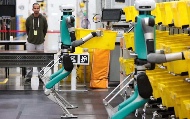 amazon-pregateste-inlocuirea-a-600.000-de-angajati-din-sua-cu-roboti-pana-in-2033