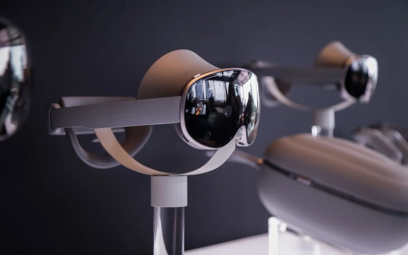 samsung-lanseaza-galaxy-xr,-primul-dispozitiv-android-xr-cu-inteligenta-artificiala-multimodala-integrata