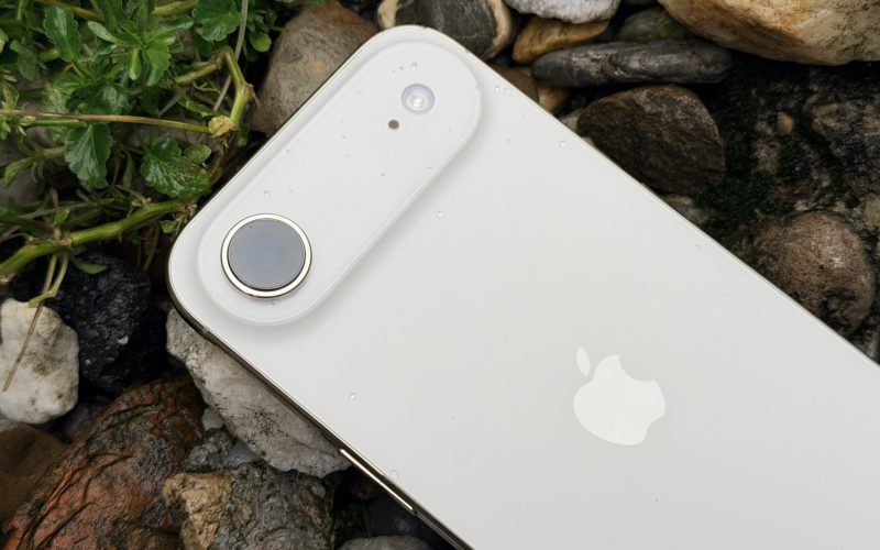 teapa-de-2.800-de-lei-pe-vinted:-un-roman-a-primit-o-poza-cu-iphone-16-pro-max-in-locul-telefonului-real