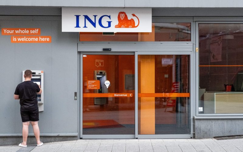 ing-ar-putea-concedia-aproape-1.000-de-angajati-in-olanda:-inteligenta-artificiala-accelereaza-restructurarea-bancara
