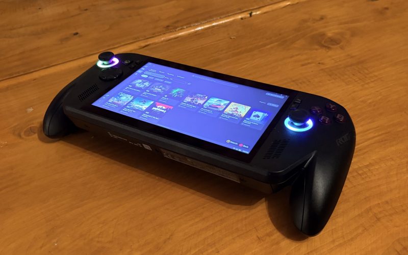 review-rog-xbox-ally-x-–-o-consola-portabila-care-ti-ar-putea-indeplini-toate-fanteziile-tale-de-gamer-in-deplasare,-la-limita-dintre-xbox-si-pc-cu-windows