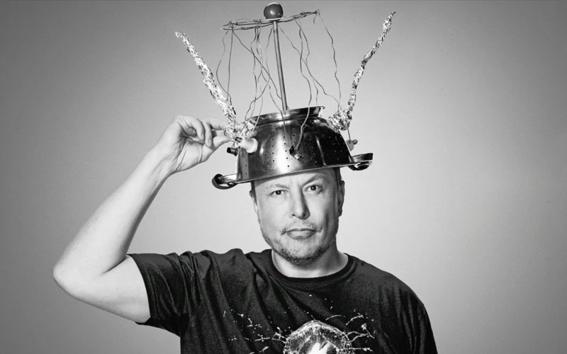 de-ce-elon-musk-minte-cand-vine-vorba-de-masinile-tesla-care-se-conduc-singure-sau,-pur-si-simplu,-e-rupt-de-realitate