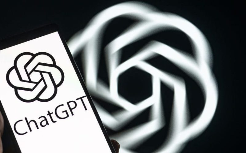 internetul-din-romania-in-2025,-in-cifre:-ce-se-intampla-cu-chatgpt,-gemini-si-google,-cine-a-dominat-anul-acesta