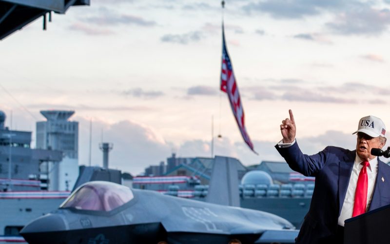 trump-isi-face-„armata”-de-inteligenta-artificiala-si-„mobilizeaza”-1.000-de-specialisti-de-la-google,-apple,-microsoft,-meta-si-openai-ca-sa-tina-piept-chinei